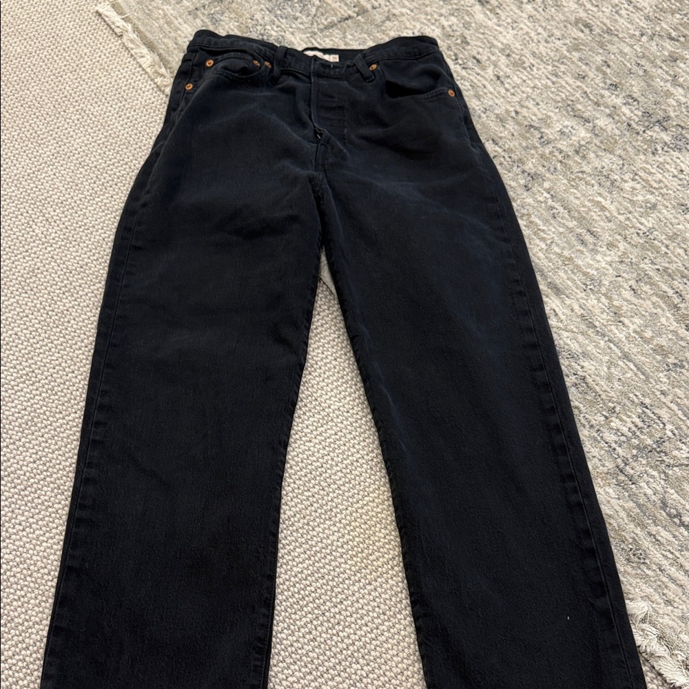 Levi's Women's Black Straight Leg Jeans
